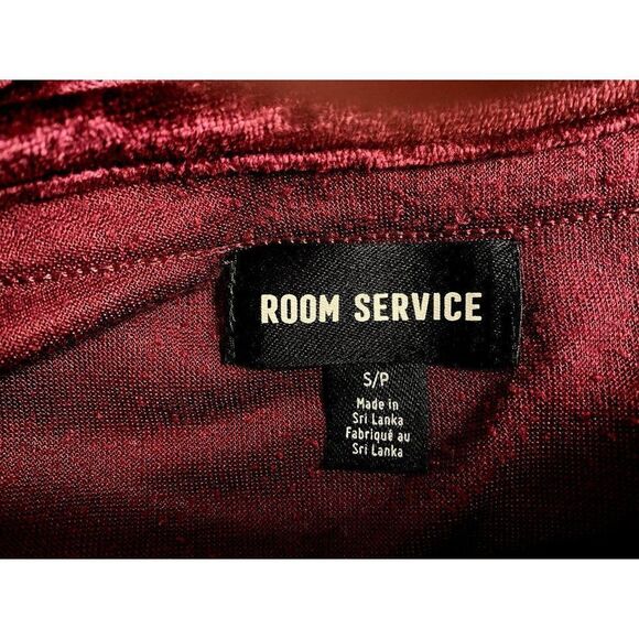 Urban Outfitters Room Service Cranberry Crushed Velvet Tee Top Sz Small NEW - Picture 5 of 6